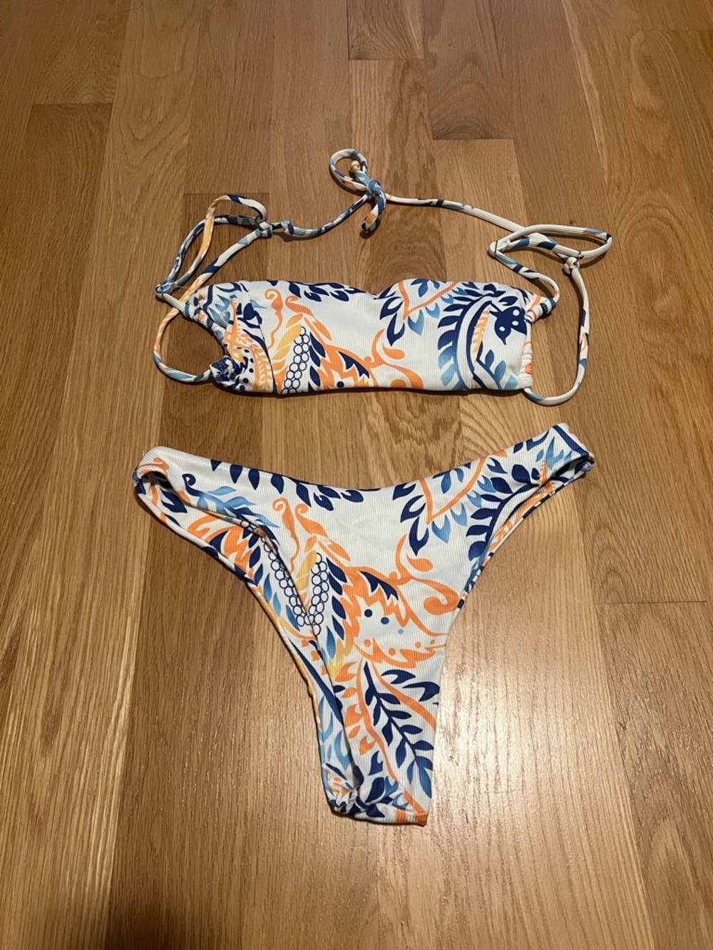 Floral Print Bandeau Bikini Set in White, Navy & Orange